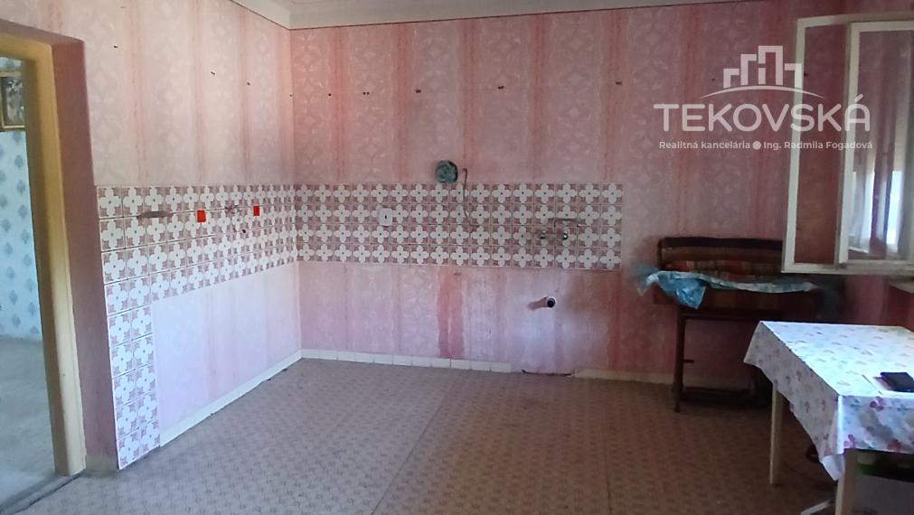 Rodinný dom so záhradou,Tekovské Nemce