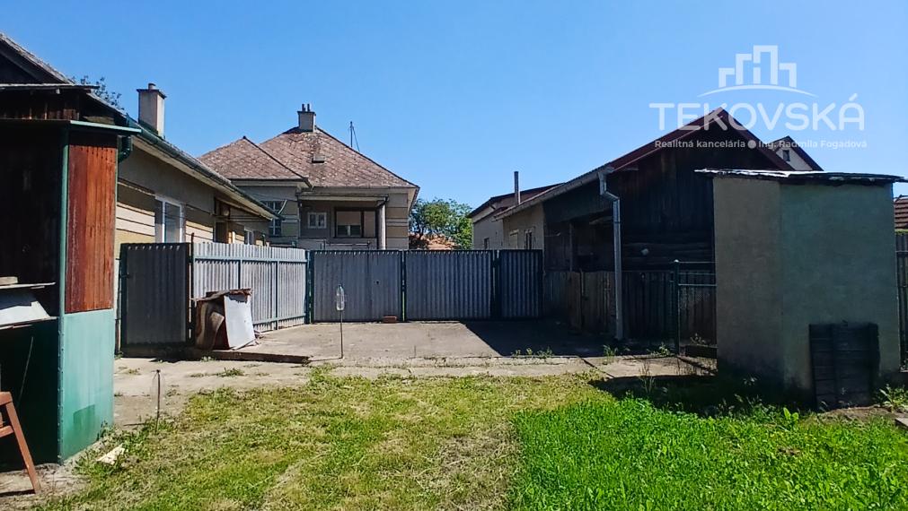 Rodinný dom so záhradou,Tekovské Nemce
