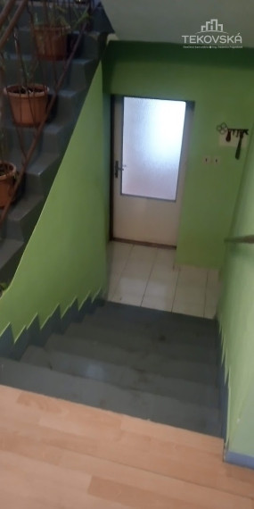 PREDANÉ - ZNÍŽENÁ CENA - Rodinný dom Sľažany