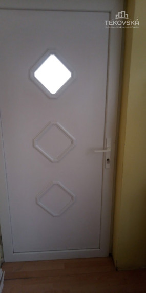 PREDANÉ - ZNÍŽENÁ CENA - Rodinný dom Sľažany