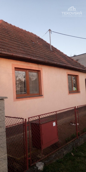 PREDANÉ - Rodinný dom Velčice