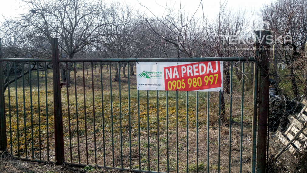 znížená cena -Pozemok na výstavbu RD- Slepčany