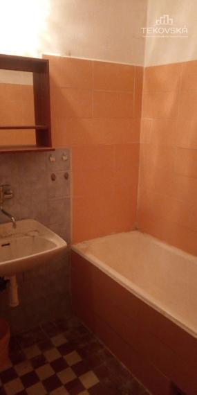 Znížená cena - 3-izbový byt so záhradkou a garážou Lovce