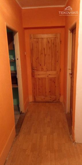 Znížená cena - 3-izbový byt so záhradkou a garážou Lovce