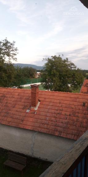 Znížená cena - 3-izbový byt so záhradkou a garážou Lovce