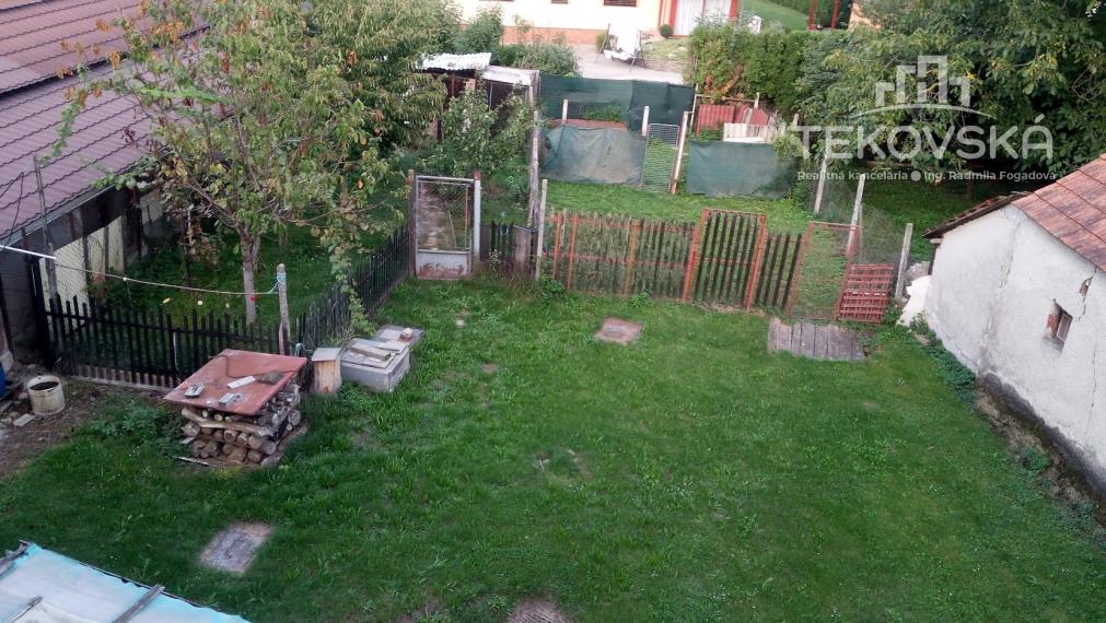 Znížená cena - 3-izbový byt so záhradkou a garážou Lovce