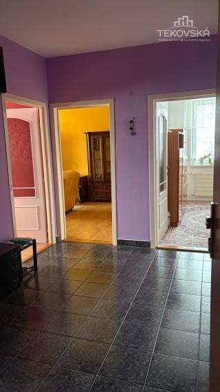 NOVINKA- 4- izb. byt Zlaté Moravce