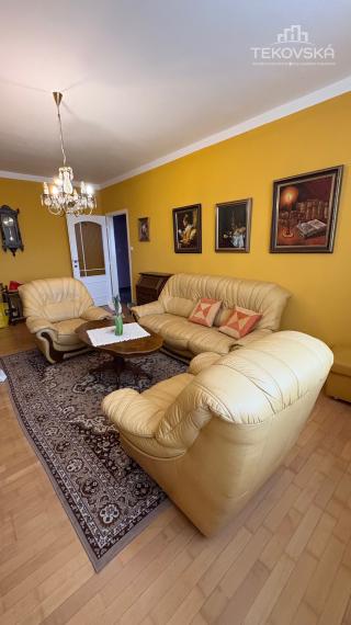 NOVINKA- 4- izb. byt Zlaté Moravce