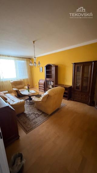 NOVINKA- 4- izb. byt Zlaté Moravce