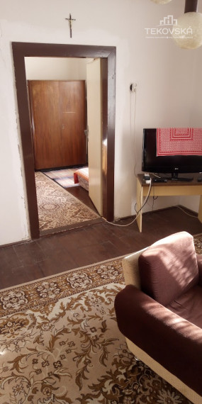 NOVINKA- chalupa Hostie