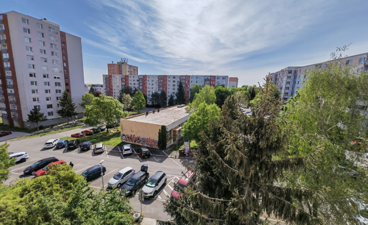 3 izbový byt 86m2, Nitra-Klokočina, klimatizácia, výťah, rekonštrukcia - fotografia 16